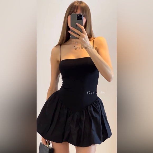 Zara Dresses & Skirts - Zara MIXED RIB POPLIN BALLOON DRESS